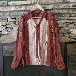 EUC/BCBGMaxAzria Silk Tie Neckline Blouse